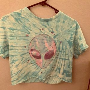 trippie blue tie dye alien crop top